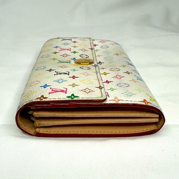 Louis Vuitton Sarah Leather Wallet - Picture 4 of 15